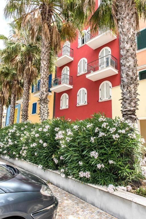 P010 - Porto Recanati, Nuovo Monolocale Fronte Mare المظهر الخارجي الصورة
